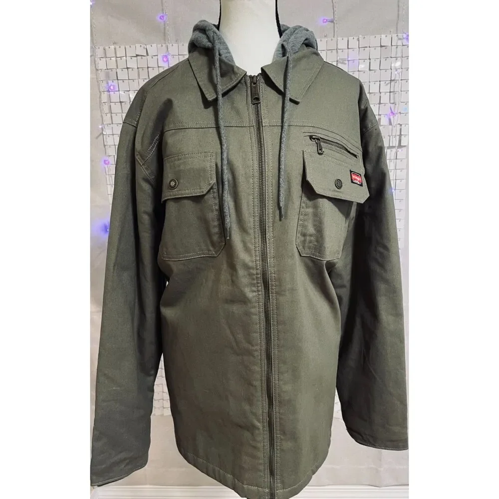 NWT Wrangler Workwear Hooded Shirt Jacket. Size L (42-44)